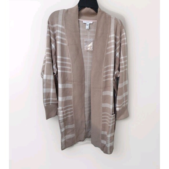 New Isaac Mizrahi Live  Jacquard Cozy Cardigan Cappuccino Plaid 2X - Picture 6 of 6